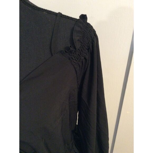 Plus size 2XL SOFT black off shoulders romantic smock neckline shirt top - Picture 2 of 5